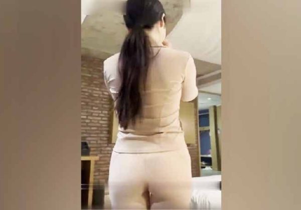 瑜伽裤少妇：“弟弟不要了，姐姐受不了，太舒服了”